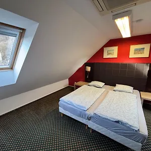 Excellent In Center 5 Min Walk From The Colonnade Apartment Karlsbad